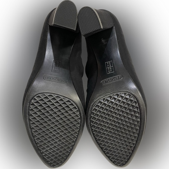 Aerosoles Fortunate Scrunched Zip Front Booties - Picture 6 of 8